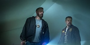 Μπεν Άφλεκ και Ματ Ντέιμον στην ταινία «The Rip» του Netflix