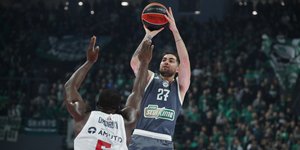 Βασίλης Τολιόπουλος