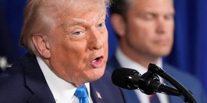 Ντοναλντ Τραμπ 