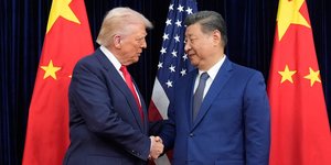 Ντοναλντ Τραμπ και Σι Τζινπίνγκ 