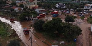 Πλημμύρες στη Βάρη