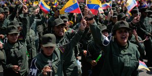 Επταήμερο εθνικό πένθος στη Βενεζουέλα για τα θύματα της επίθεσης των ΗΠΑ