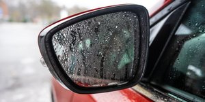 Καθρέπτης αυτοκινήτου