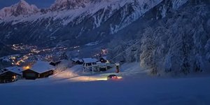 Σκι με... αυτοκίνητο στο χιονοδρομικό κέντρο -Η νέα επικίνδυνη μόδα που «σαρώνει» την Ευρώπη