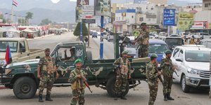  Τουλάχιστον 400 τουρίστες αποκλείστηκαν στην Υεμένη, λόγω των συγκρούσεων με τους αυτονομιστές