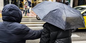 Βροχές και καταιγίδες σε μεγάλο μέρος της χώρας, ακόμη και στην Αττική