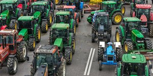 Τρακτέρ στους δρόμους