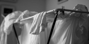 Η έξυπνη απλώστρα από τα ΙΚΕΑ που εξοικονομεί χώρο και στεγνώνει τα ρούχα γρήγορα -Ιδανική για τον χειμώνα