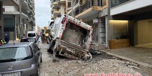 Απορριμματοφόρο βούλιαξε στην Ανδρέου Δημητρίου