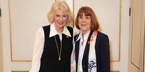 Στα ανάκτορα του Μπάκιγχαμ η Ζιζέλ Πελικό