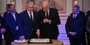 Ο Νίκος Δένδιας στην κοπή πίτας στο Αγρίνιο 