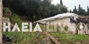 Δέντρο έπεσε σε σπίτι στο Κατάκολο Ηλείας