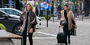 Η Μαρία Καρυστιανού στη δίκη για τα βίντεο των Τεμπών στη Λάρισα