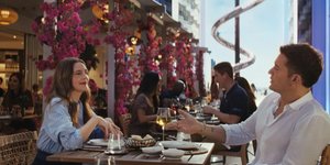 Ντρου Μπάριμορ και Ορλάντο Μπλουμ σε διαφήμιση κρουαζιερόπλοιου