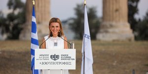 Η Πρόεδρος της Ένωσης Ελλήνων Μελίνα Τραυλού