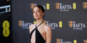 Η ηθοποιός Έμμα Στόουν στα BAFTA 2026