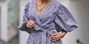 Τα πρώτα φλοράλ φορέματα της σεζόν είναι εδώ -10 επιλογές για ρομαντικά looks