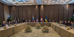 Συνεχίζονται σήμερα οι διαπραγματεύσεις Ουκρανίας-Ρωσίας στη Γενεύη 