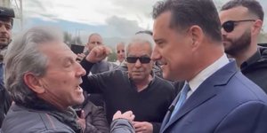 Ο διάλογος Γεωργιάδη με διαδηλωτές έξω από το νέο νοσοκομείο της Λευκάδας