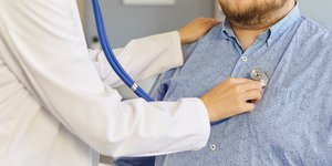 γιατρος στηθοσκόπιο 