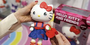 Κουκλάκι Hello Kitty 