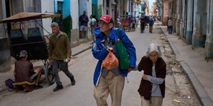ηλικιωμενοι στην Κουβα
