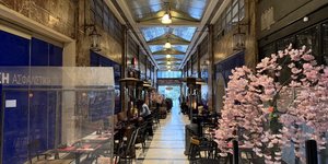 Οι στοές της Αθήνας «ξαναζωντανεύουν»