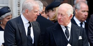 Πρίγκιπας Άντριου και βασιλιάς Κάρολος