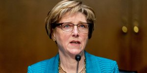 Η νέα επικεφαλής της διπλωματικής αντιπροσωπείας των ΗΠΑ στη Βενεζουέλα Λόρα Ντόγκου 