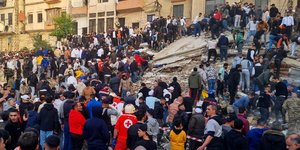 Πολυκατοικία κατέρρευσε στην Τρίπολη του Λιβάνου, προκαλώντας ανθρώπινες απώλειες