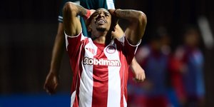 Κόλλησε ο Ολυμπιακός στη Λιβαδειά