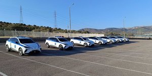 Τα νέα ηλεκτροκίνητα περιπολικά