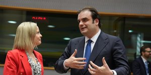 Ο Κυριάκος Πιερρακάκης με την Φινλανδή ομόλογό του Ρίικα Πούρα