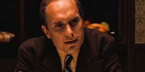 Ρόμπερτ Ντιβάλ ως Κονσιλιέρε