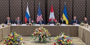 Διαπραγματεύσεις Ρωσία-Ουκρανία-ΗΠΑ στη Γενεύη