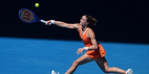 Η Μαρία Σάκκαρη σε αμυντικό χτύπημα στη Ντόχα