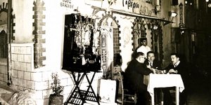 Τσικνοπέμπτη από το παρελθόν σε Πλακιώτικη ταβέρνα 