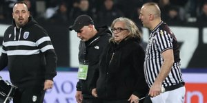 η γυναίκα που χτύπησε το τύμπανο στο κέντρο της Τούμπας