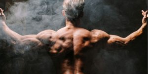 Πρόκειται για μια ψυχολογική κατάσταση, υποκατηγορία της δυσμορφικής διαταραχής του σώματος, όπου το άτομο αποκτά στρεβλή αυτοεικόνα με επίκεντρο αποκλειστικά τη μυϊκή μάζα και την εμφάνιση / SHUTTERSTOCK