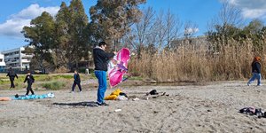 Με χαρταετούς γέμισε ο ουρανός της Αναβύσσου για την Καθαρά Δευτέρα