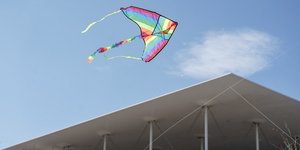 Πέταγμα του χαρταετού στο Πάρκο Σταύρος Νιάρχος στο ΚΠΙΣΝ