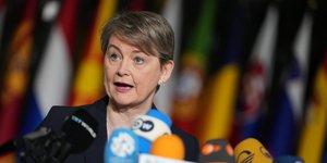 Ιβέτ Κούπερ