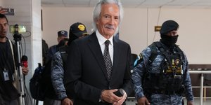 Ο δημοσιογράφος και εκδότης Χοσέ Ρουβέν Σαμόρα