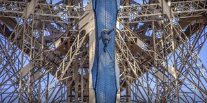 Η εγκατάσταση «Vertigo of the Tower» επανέρχεται συνοδευόμενη από έναν νέο χώρο αναψυχής / INSTAGRAM