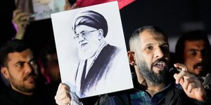 Θρήνος για τον θάνατο του Ανώτατου Ηγέτη του Ιράν, Αγιατολάχ Αλί Χαμενεΐ 