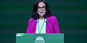 Η Άννα Διαμαντοπούλου στο συνέδριο του ΠΑΣΟΚ