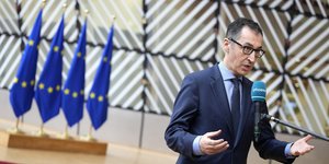 Ο επικεφαλής των Πρασίνων, Τζεμ Έζντεμιρ