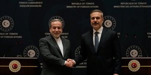 Ο Αμπάς Αραγτσί και ο Χακάν Φιντάν