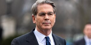 Υπουργός Οικονομικών των ΗΠΑ, Σκοτ Μπέσεντ