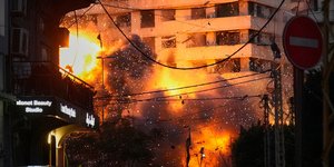 Στις φλόγες η Μέση Ανατολή 